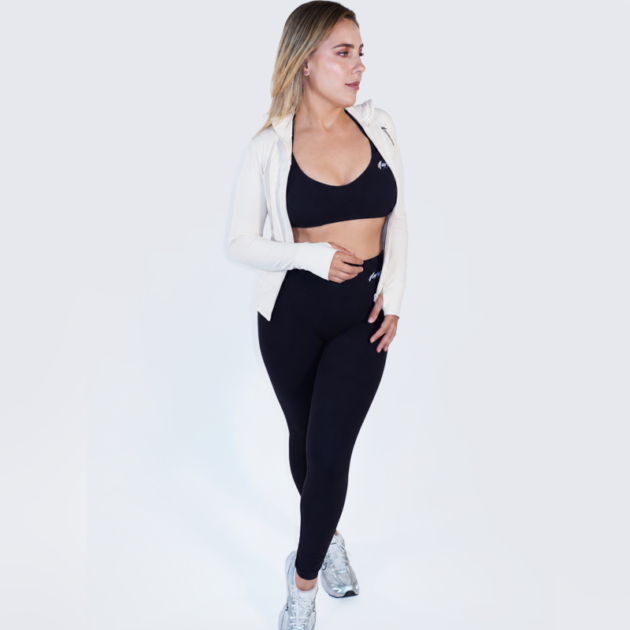 Chamarra deportiva chica