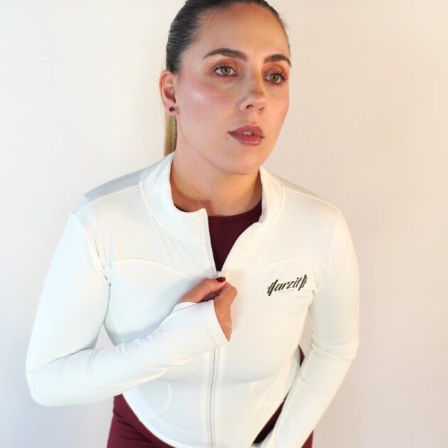 Chamarra deportiva chica